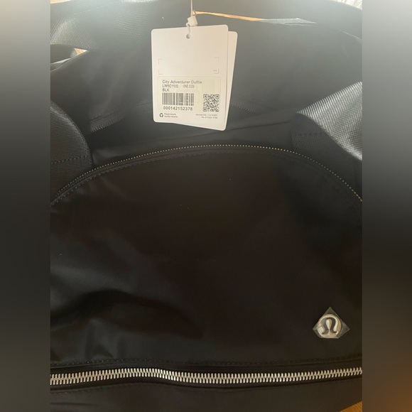 Lululemon City Adventurer Duffle Bag 29L - Picture 8 of 11